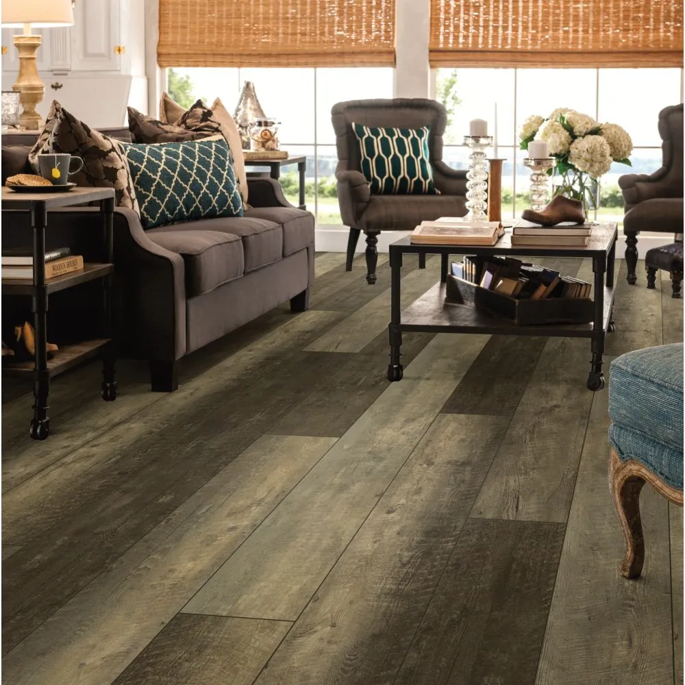 Laminate Flooring | The Floor Store