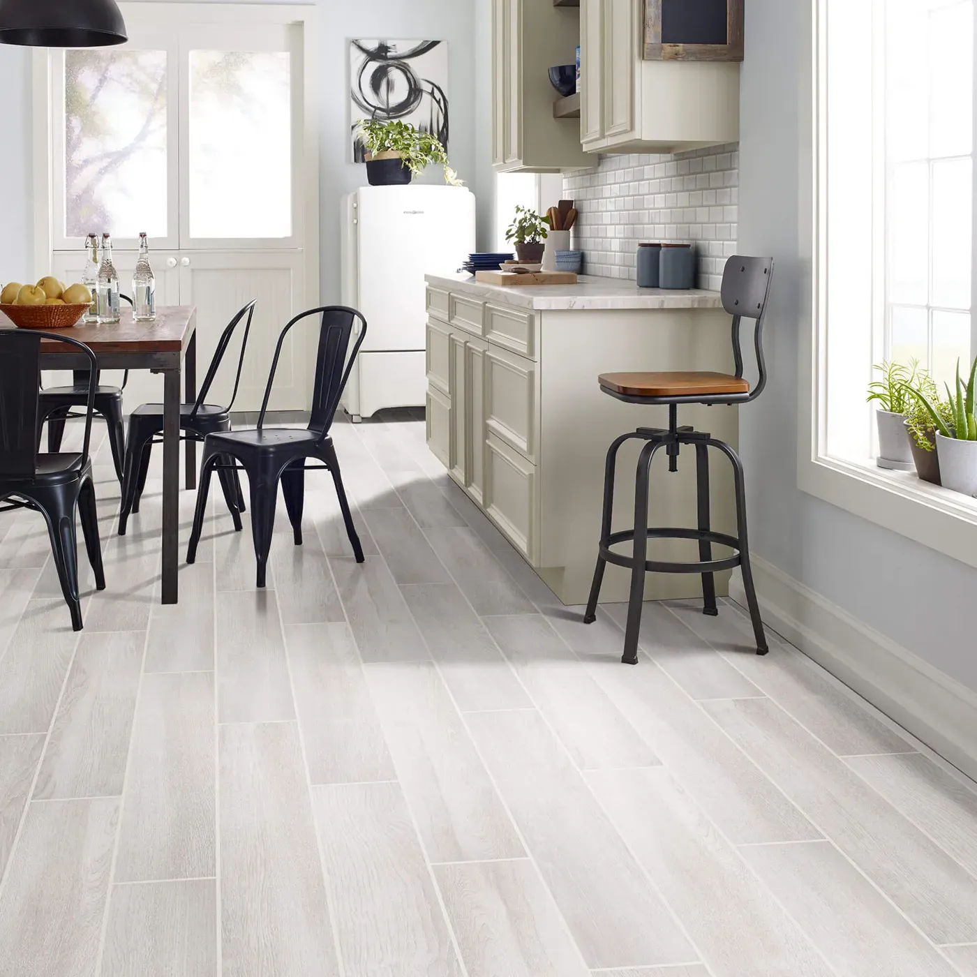 9U521_00100_ROOM Shaw Floors light wood look tile in a kitchen | The Floor Store